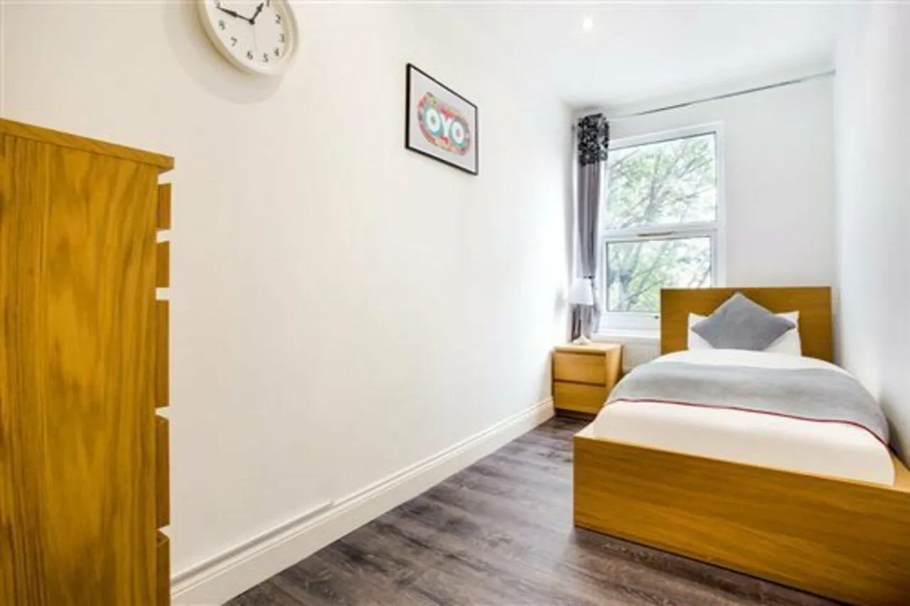 ** Hotel Oyo Broadway Inn Brentford United Kingdom